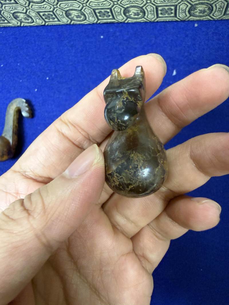 瑪瑙龍首帶鉤一組七件 - 图39