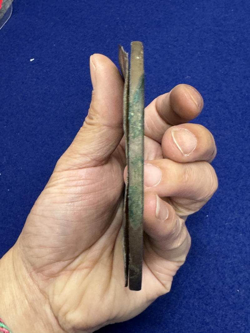白玉銅鎏金鑲邊榖紋環和白玉銀鑲邊榖紋環各一件 - 图18
