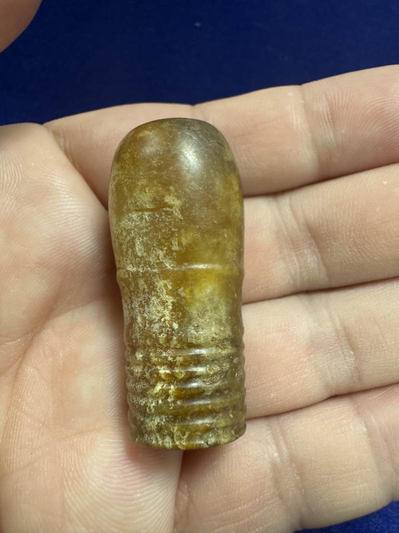 玉雕紅沁弦紋飾 - 图5