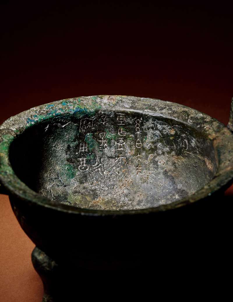 青銅「系伯大夫」垂鱗紋鼎 - 图2