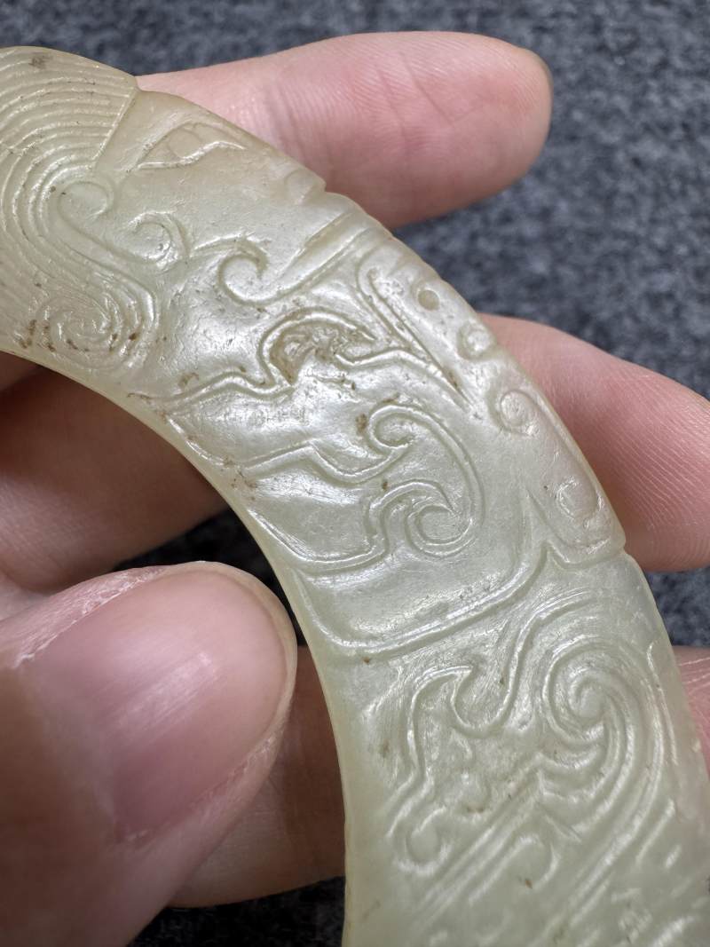 黃玉人鳳合體蹲坐神像 - 图17