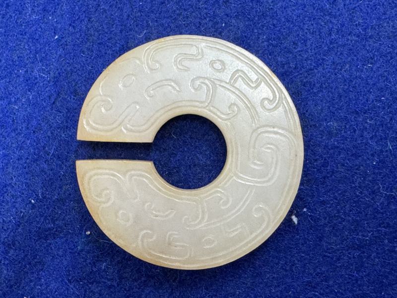 白玉紅沁龍紋玦一對 - 图8
