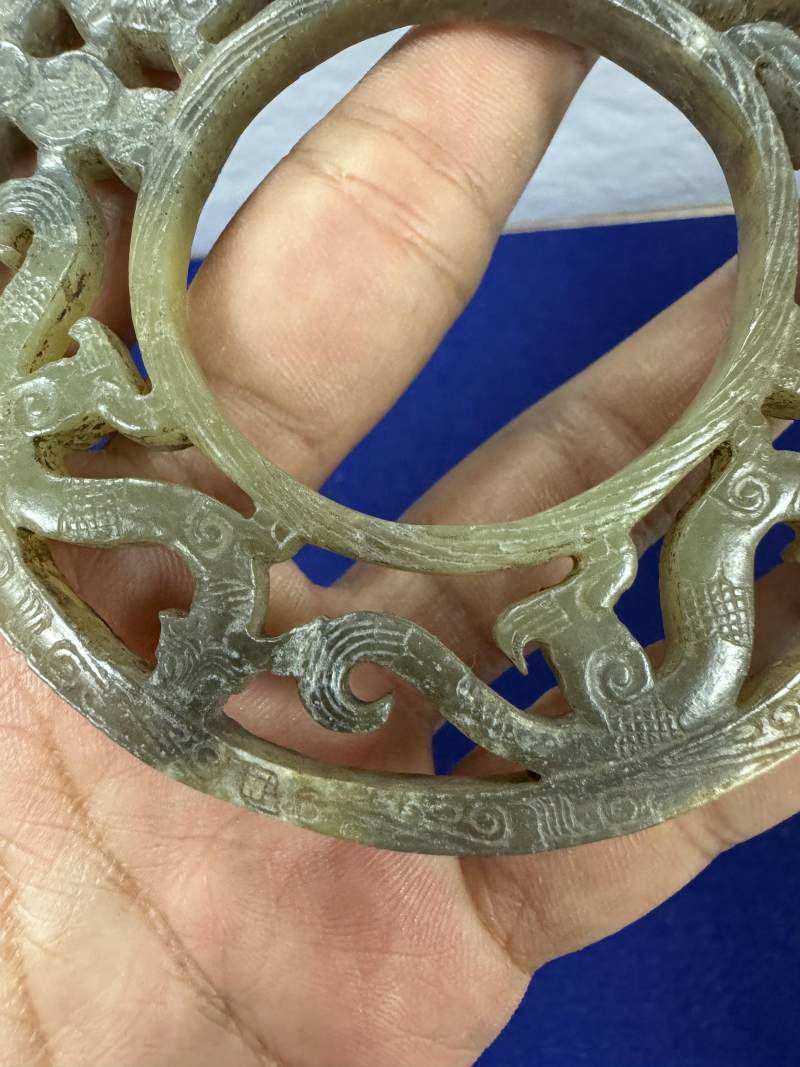 玉鏤雕人物龍紋環 - 图6