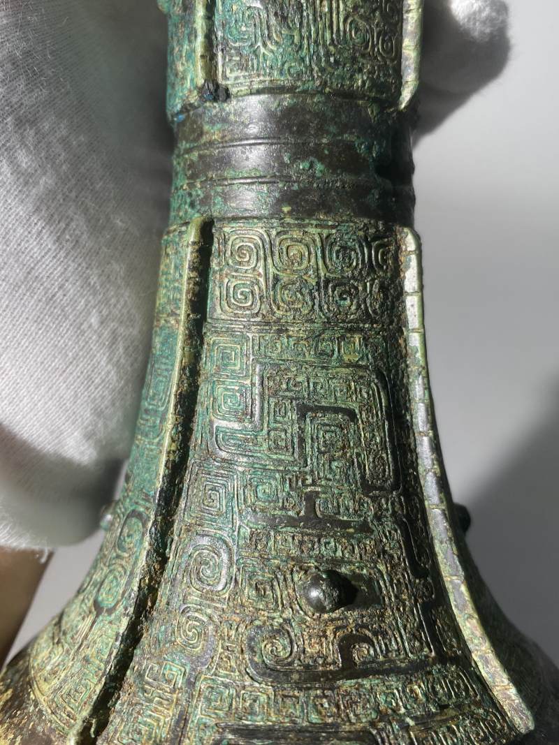 青銅「亞禽」獸面紋觚一對 - 图36