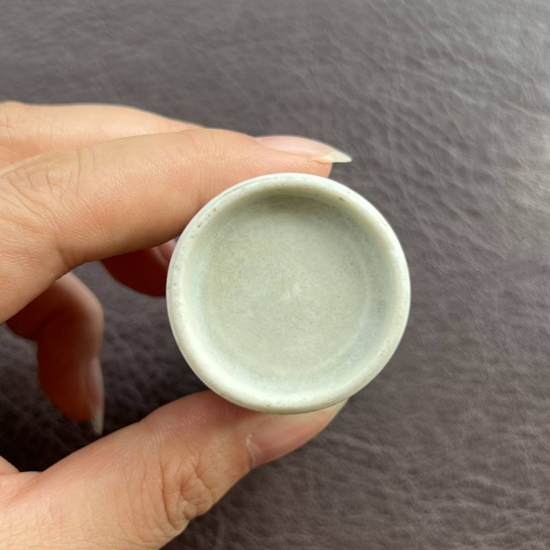 清中期 青花釉里红花蝶纹鼻烟壶 - 图7