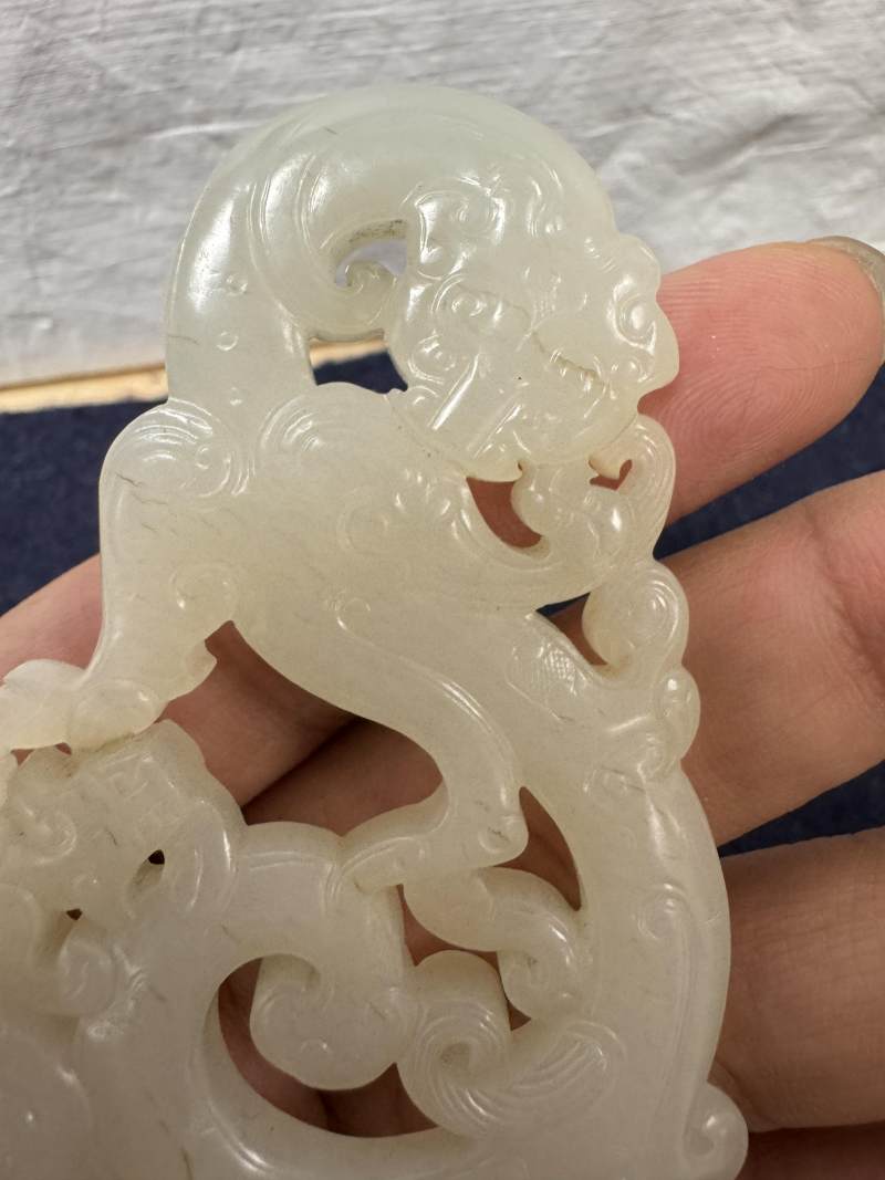 白玉龍形佩 - 图8