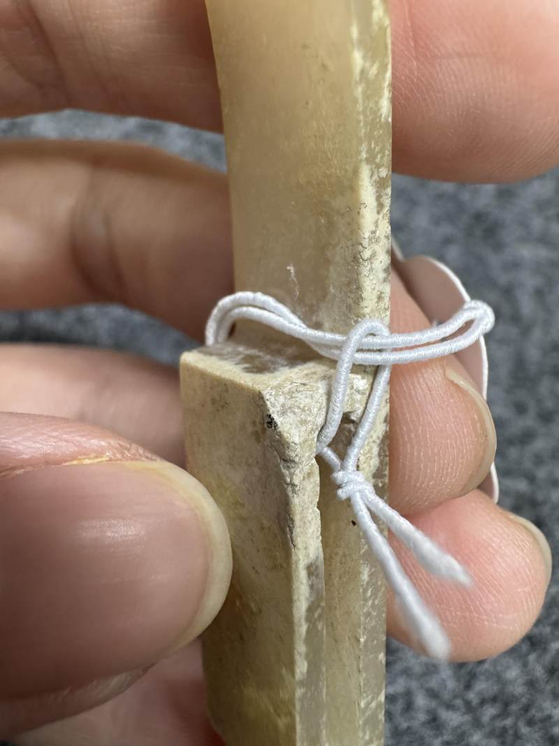 白玉受沁弦紋劍璏和玉榖紋劍璏各一件 - 图19