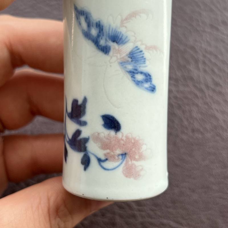 清中期 青花釉里红花蝶纹鼻烟壶 - 图9
