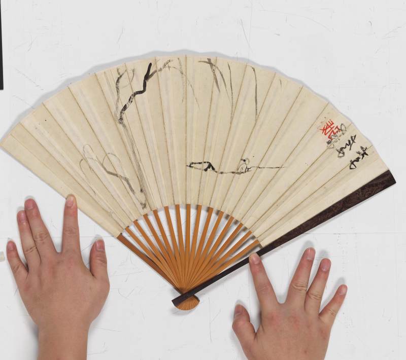 張大千 左筆柳蔭泛舟·反書七言句 - 图3