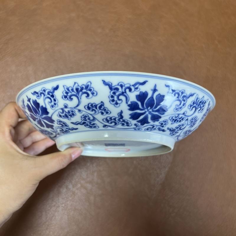 清乾隆 青花缠枝宝相花纹盘 - 图4