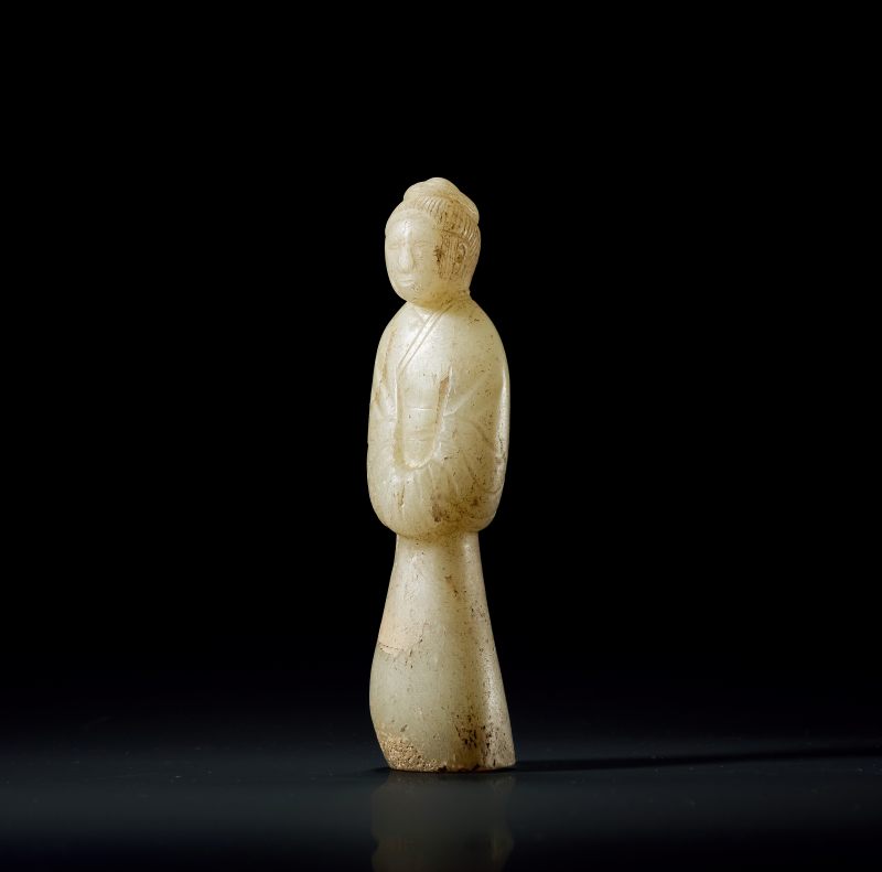 白玉侍女立像