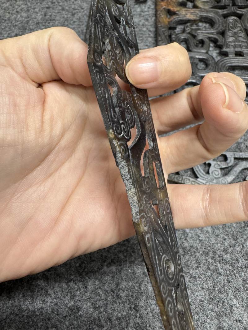玉受沁鏤雕楚式獸面紋活環飾 - 图80