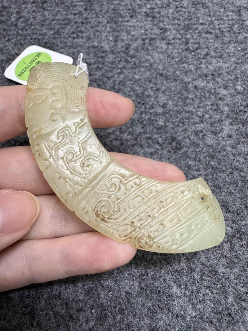黃玉人鳳合體蹲坐神像 - 图5
