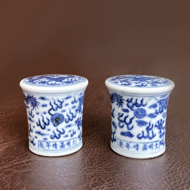 清光绪 青花云龙纹轴头一对 - 图2