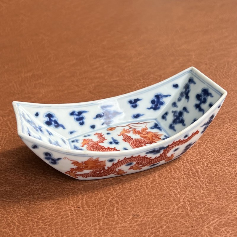 清雍正 青花矾红云龙纹茶船 - 图2
