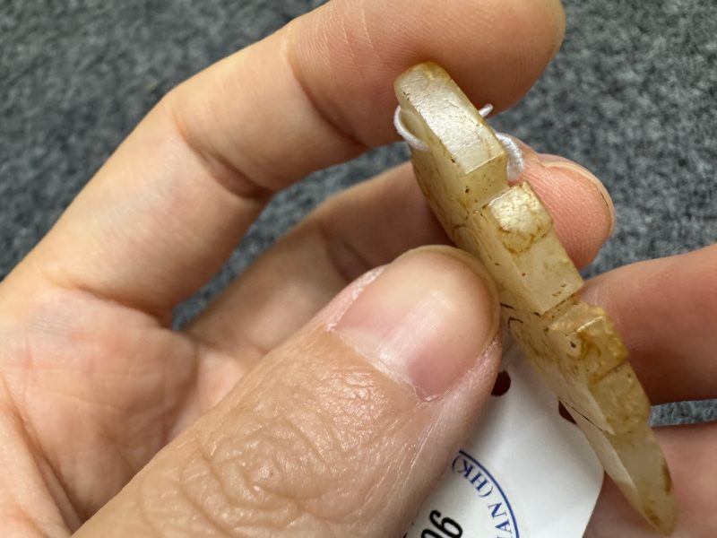 白玉虎形刻刀 - 图16