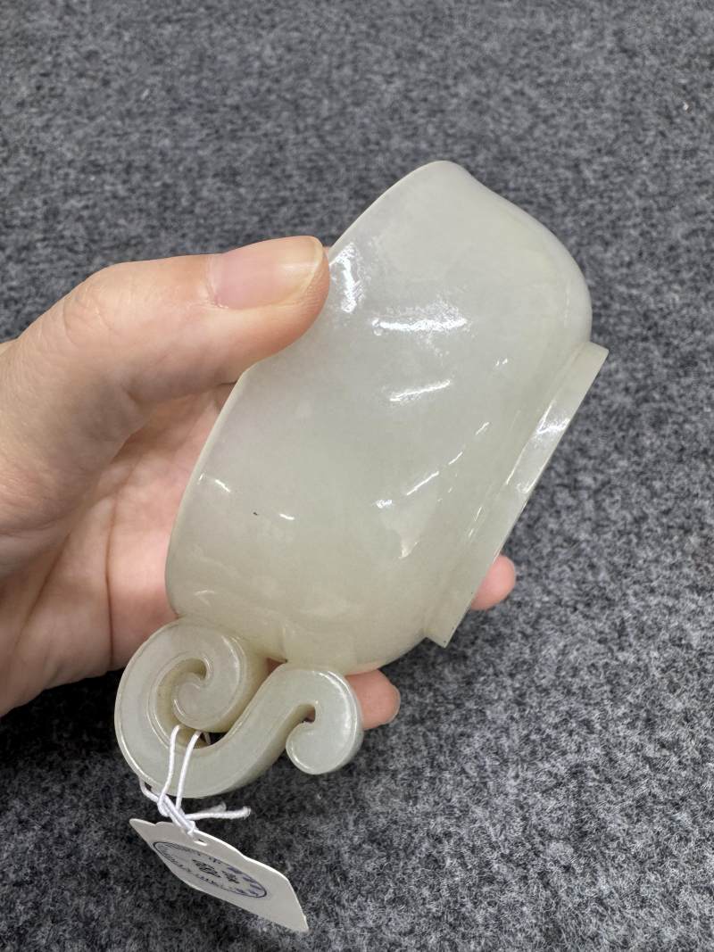 清早期 白玉卷雲柄杯 - 图4