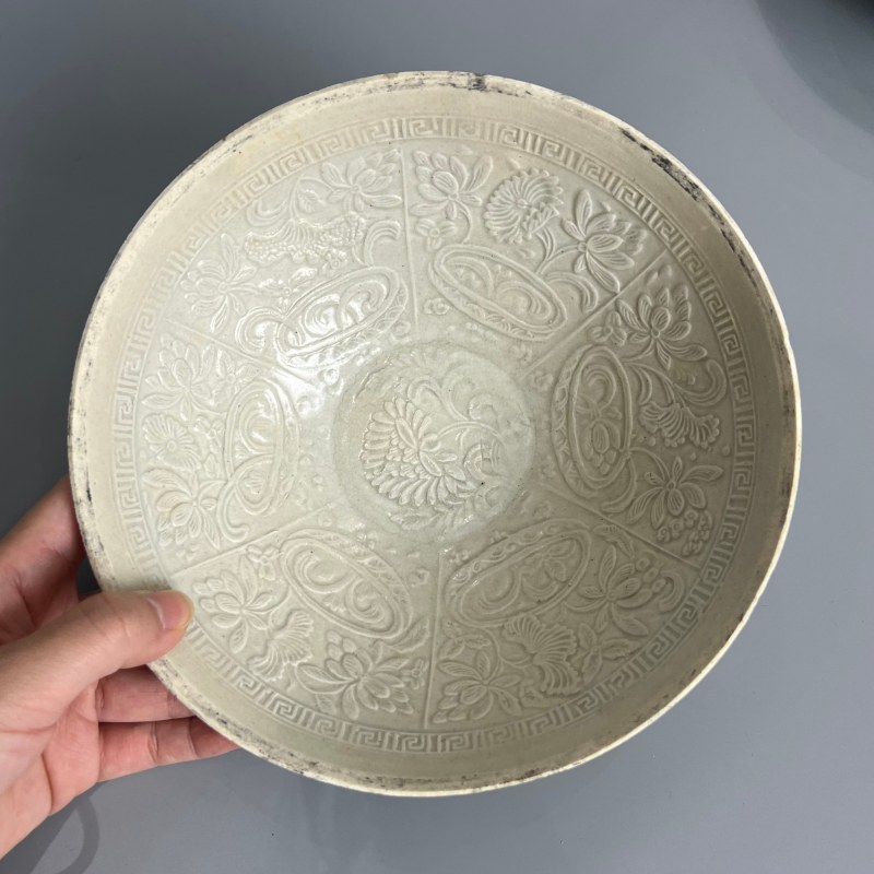 明代 白釉印花花口碗一组四个 - 图17