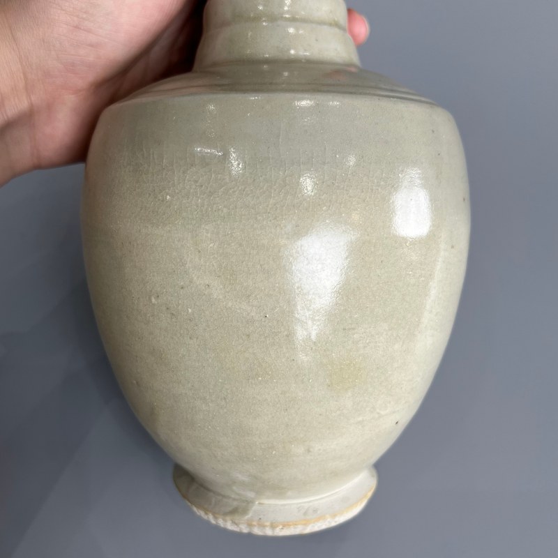 明代 青白釉花口瓶 - 图7