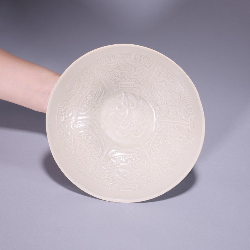 明代 白釉印花花口碗一组四个 - 图4