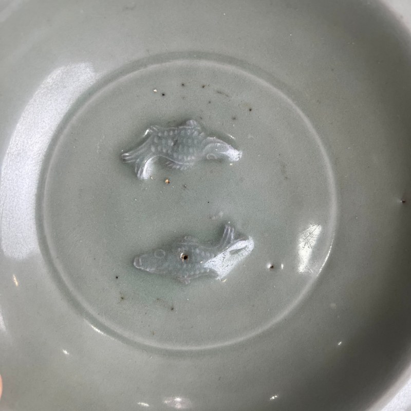 明代 龙泉窑青釉双鱼洗 - 图6
