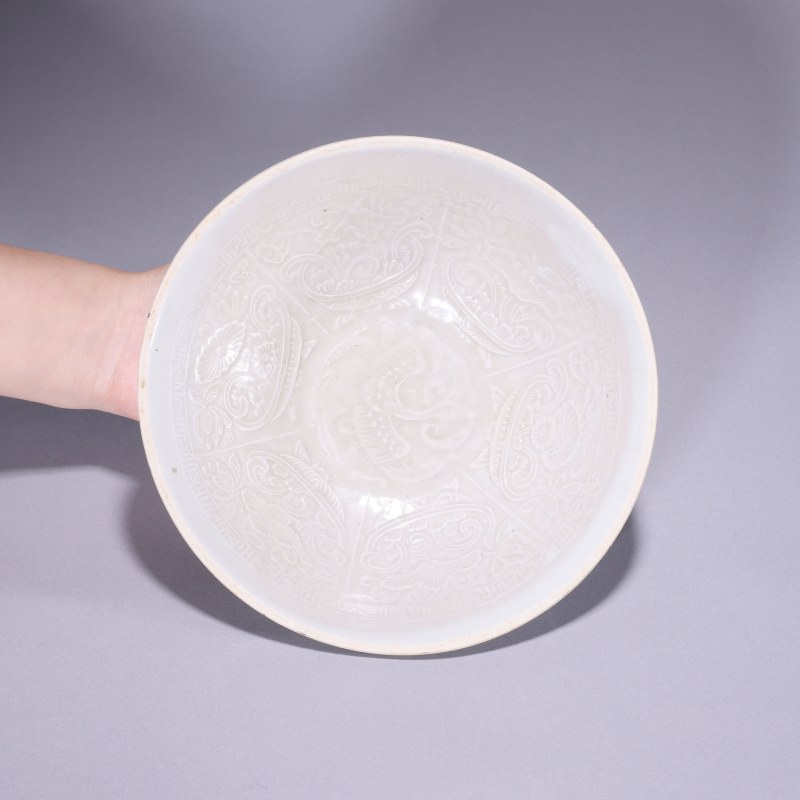 明代 白釉印花花口碗一组四个 - 图5