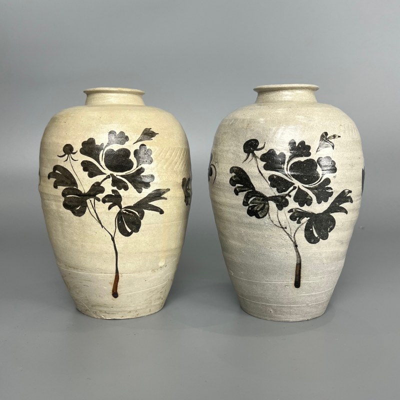 明代 吉州窑花卉纹梅瓶一对 - 图5