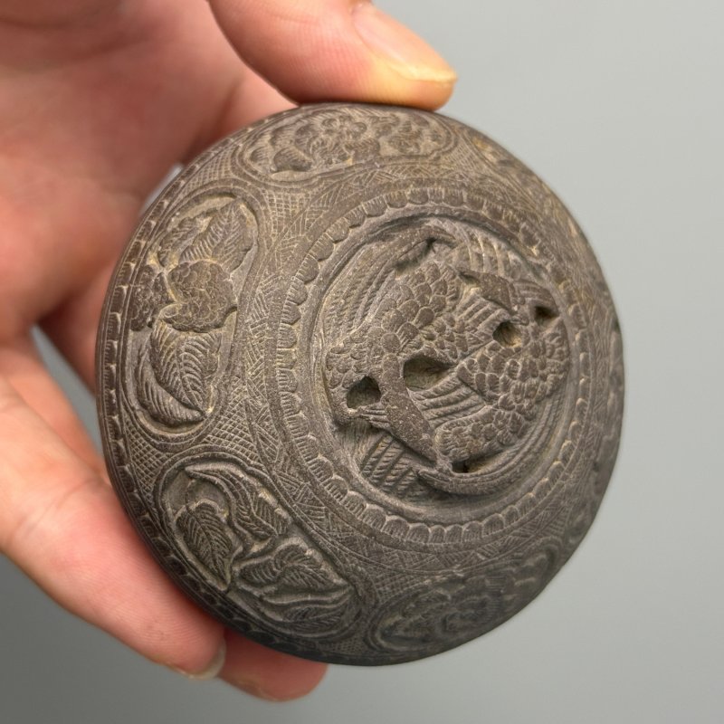 明代 端石雕花鸟纹香盒 - 图2