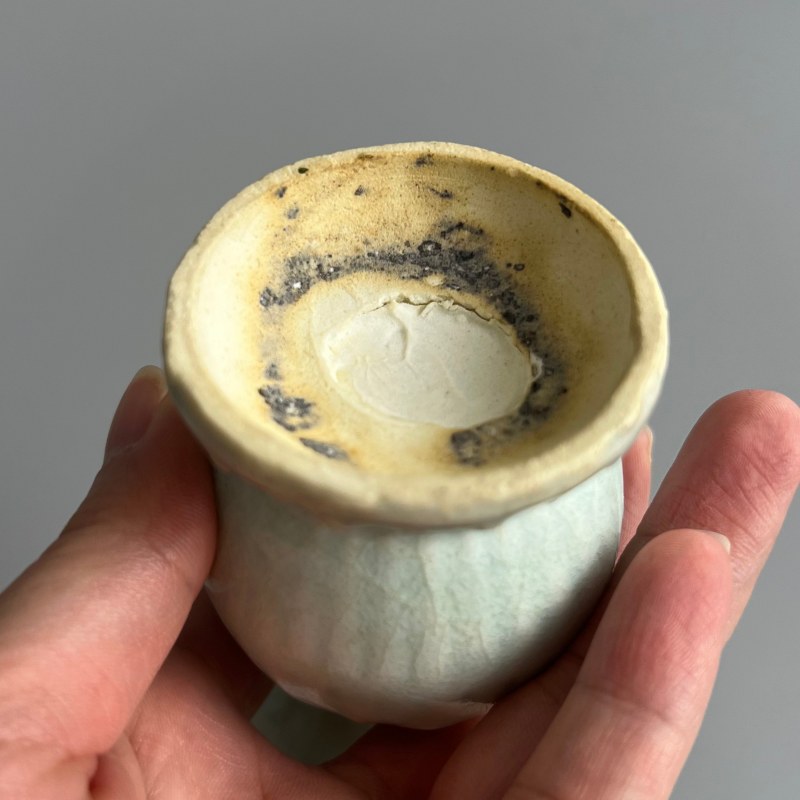 明代 青白釉莲纹尊 - 图9