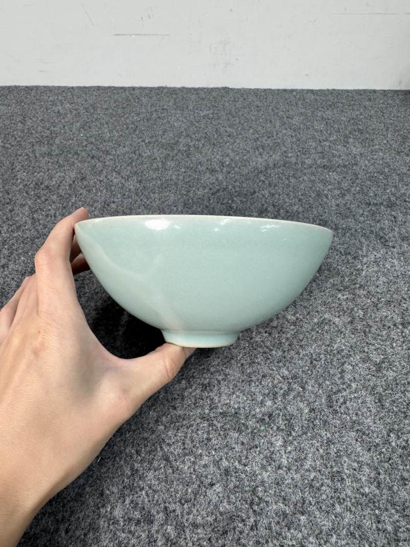 龍泉窯青釉碗 - 图3