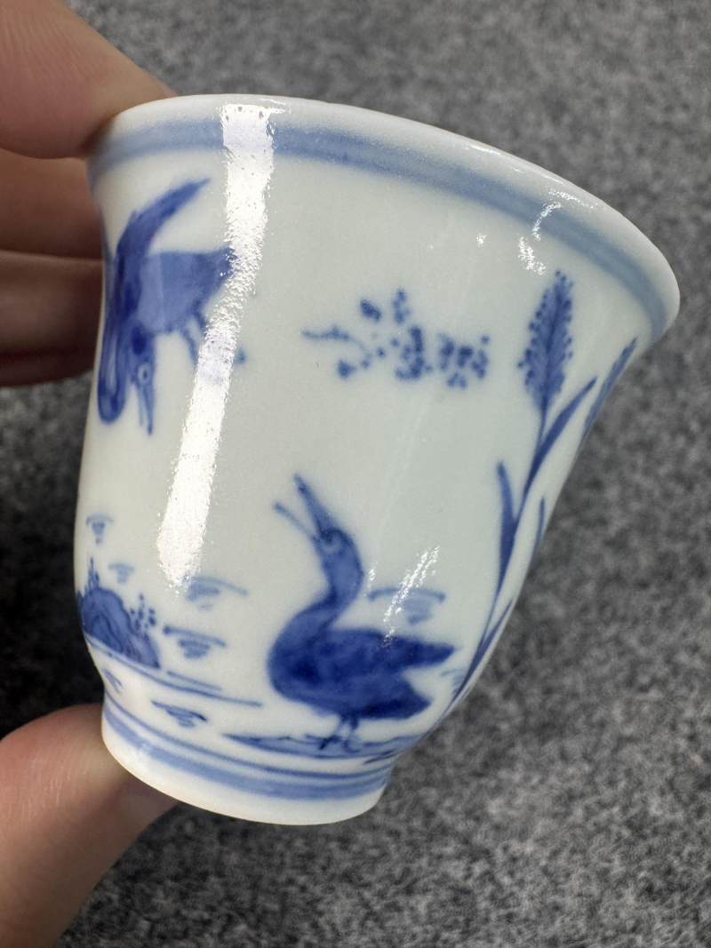 明嘉靖 青花蘆雁圖杯 - 图4