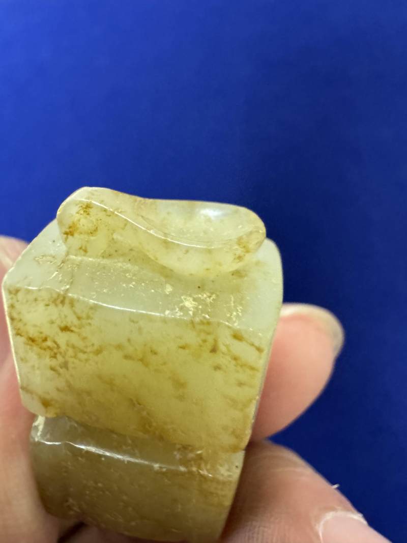 白玉沁色司南佩 - 图3