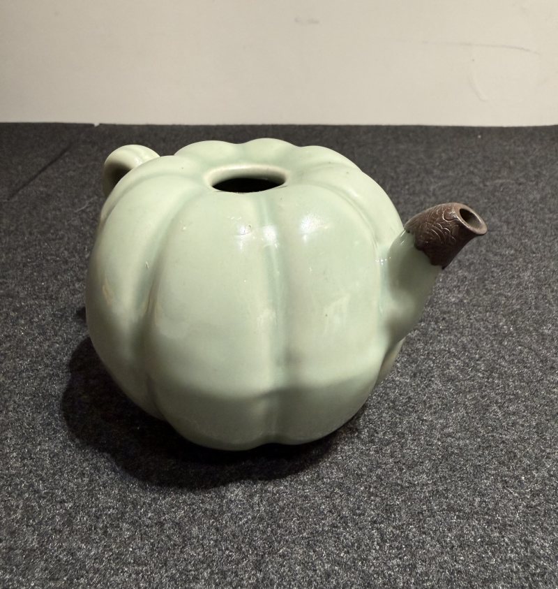 南宋龍泉窯瓜形壺 - 图4