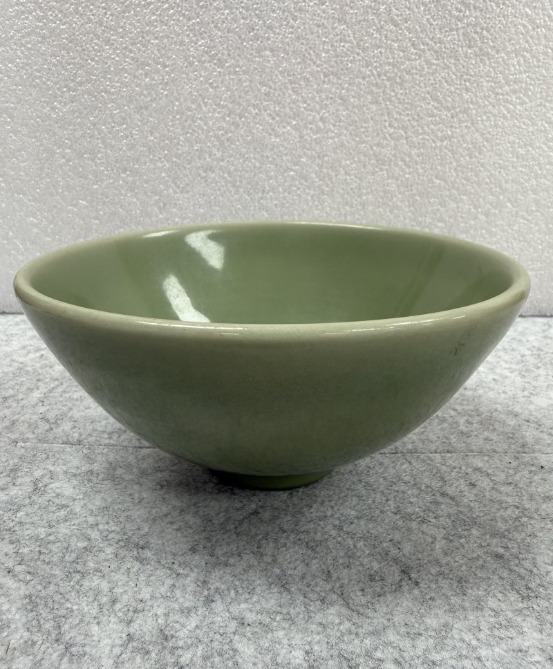 明早期龍泉翠青釉碗 - 图3