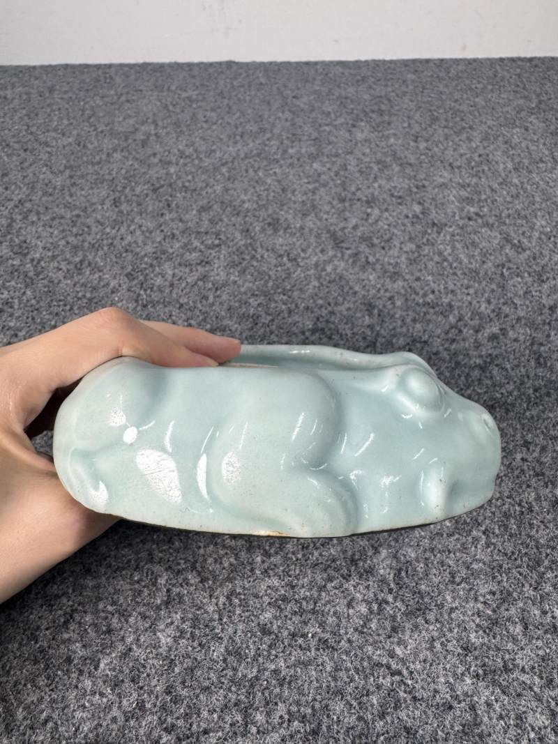 十八世紀 青釉蛙形硯 - 图5