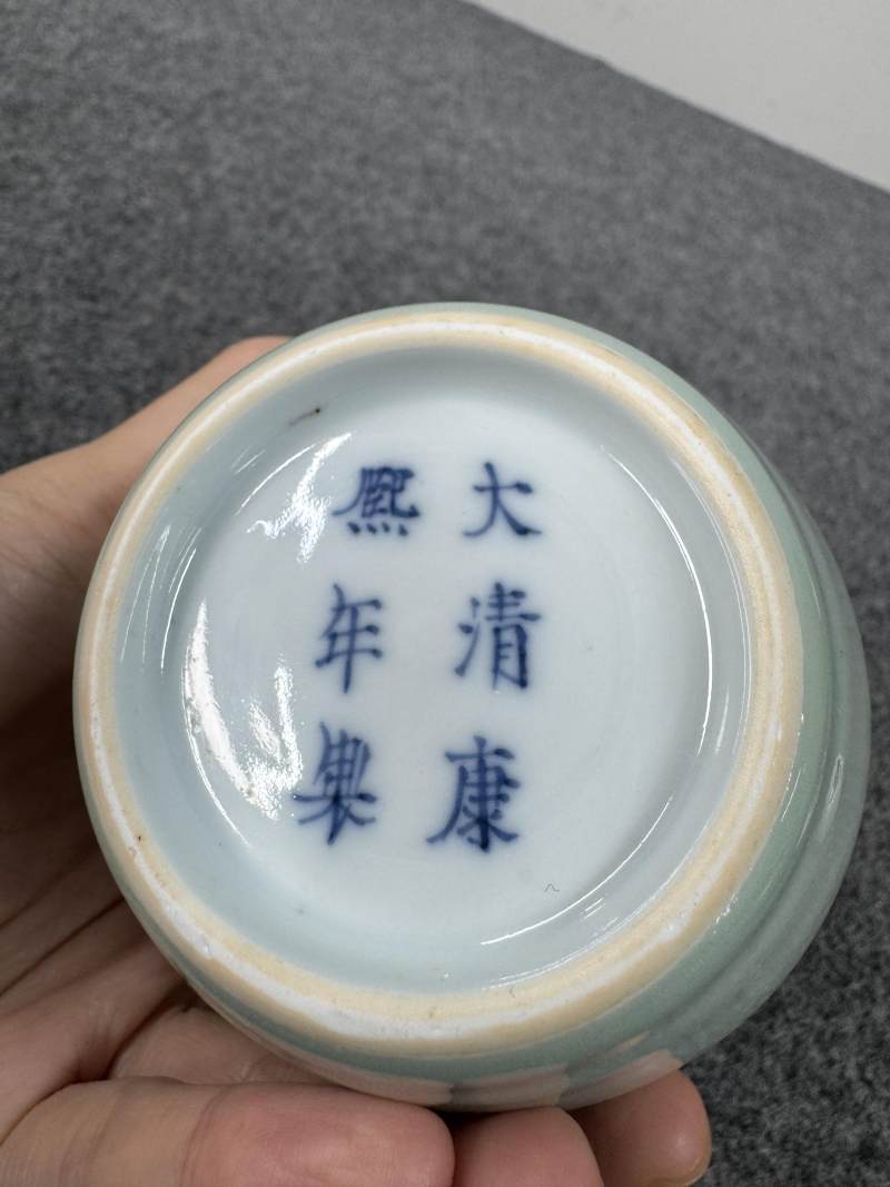 清康熙 青釉橄欖尊 - 图8