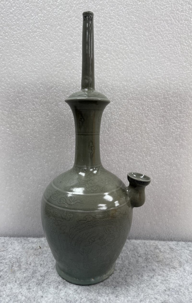 十二世紀高麗青瓷刻龍紋淨瓶 - 图9