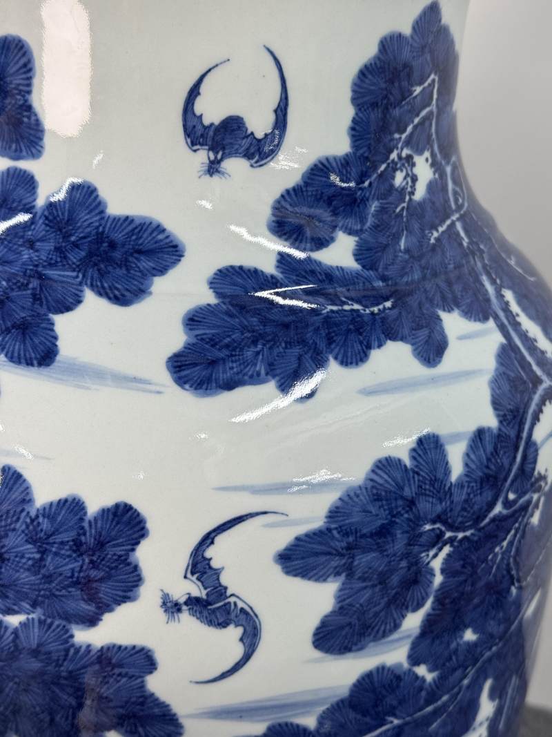 清乾隆 青花瑞獸圖燈籠瓶 - 图22