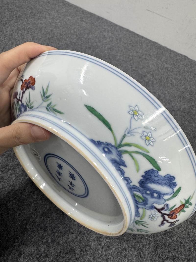 清雍正 鬥彩「芝仙賀壽」圖盤一對 - 图29