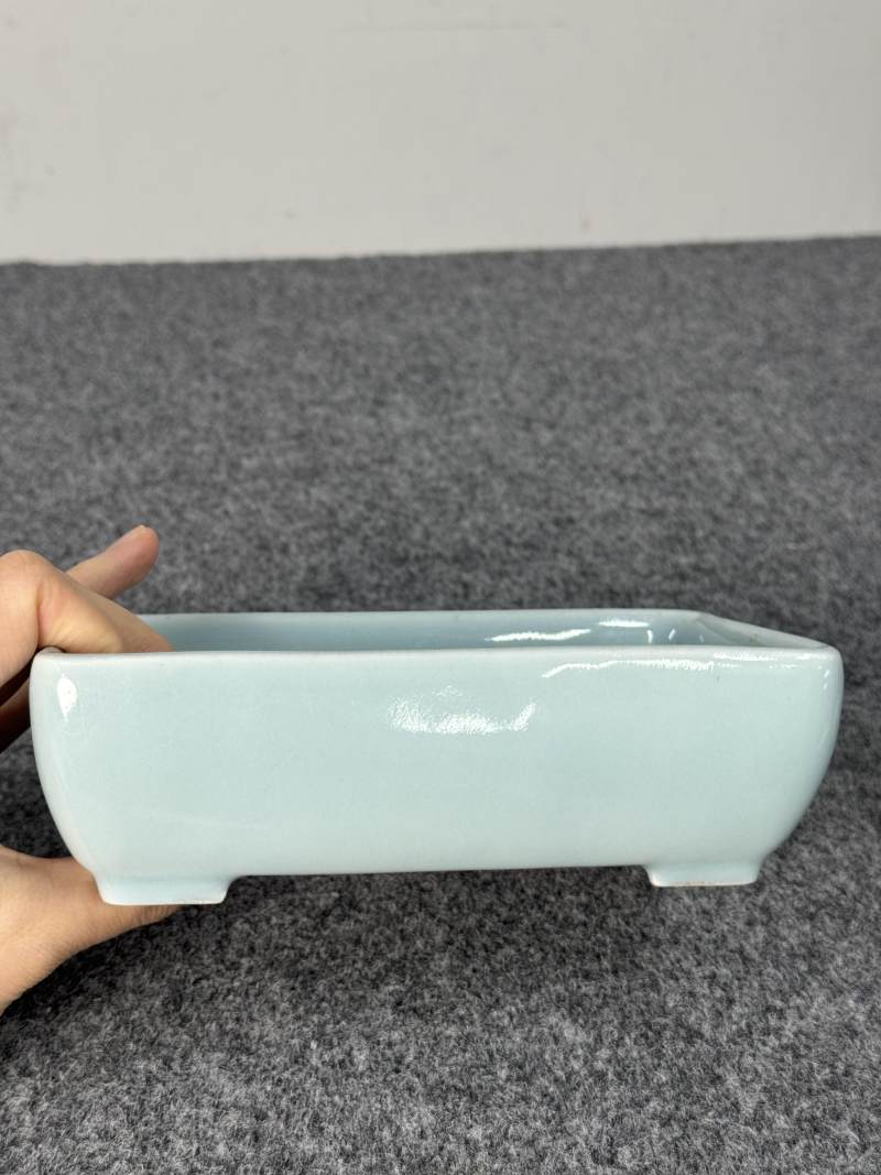 清乾隆 天藍釉花盆 - 图3