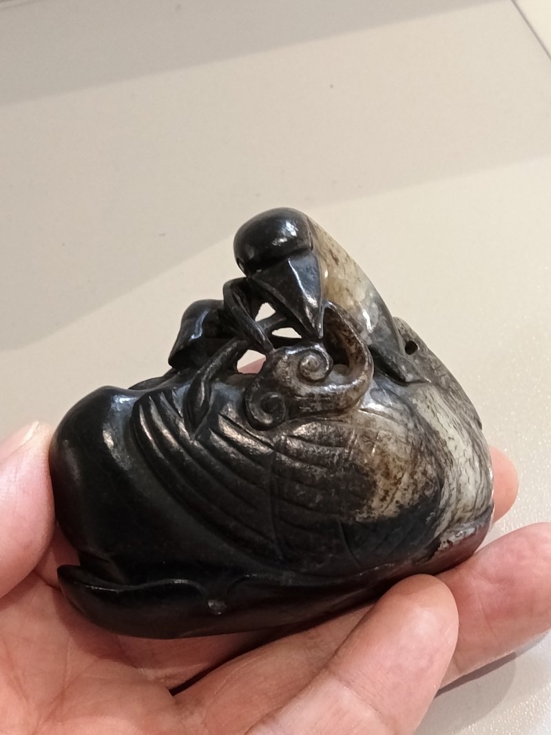 元 白玉黑沁雙鵝獻瑞擺件 - 图2