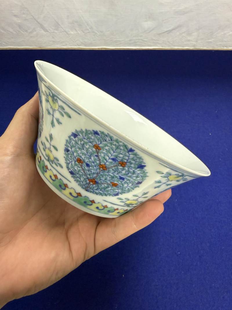 清嘉慶 鬥彩團花紋馬蹄碗 - 图10