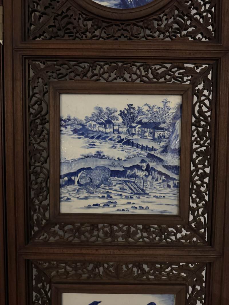 清 青花耕織圖花鳥屏風八扇 - 图28