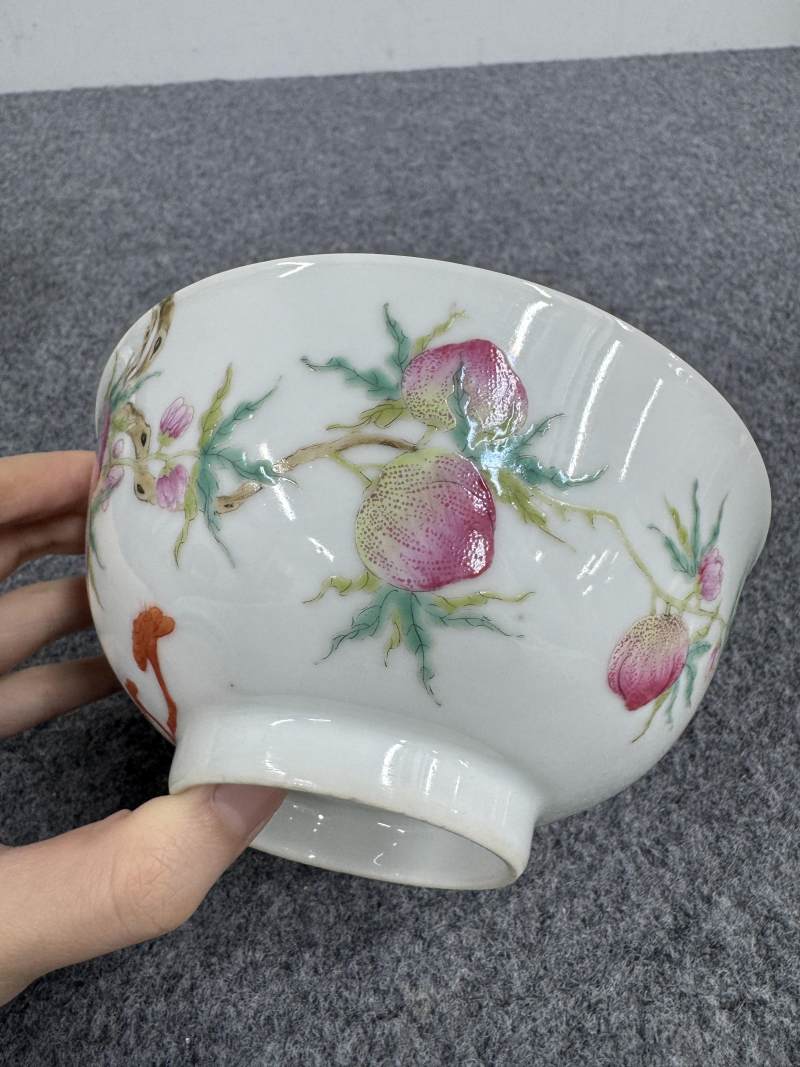 清 粉彩桃蝠紋碗一對 - 图15