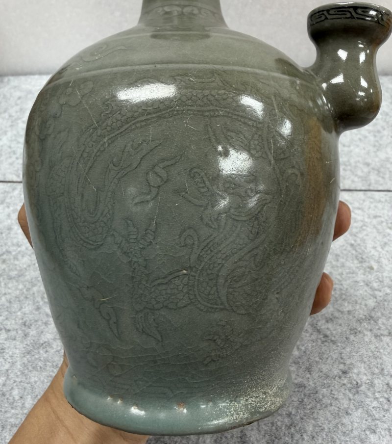 十二世紀高麗青瓷刻龍紋淨瓶 - 图12