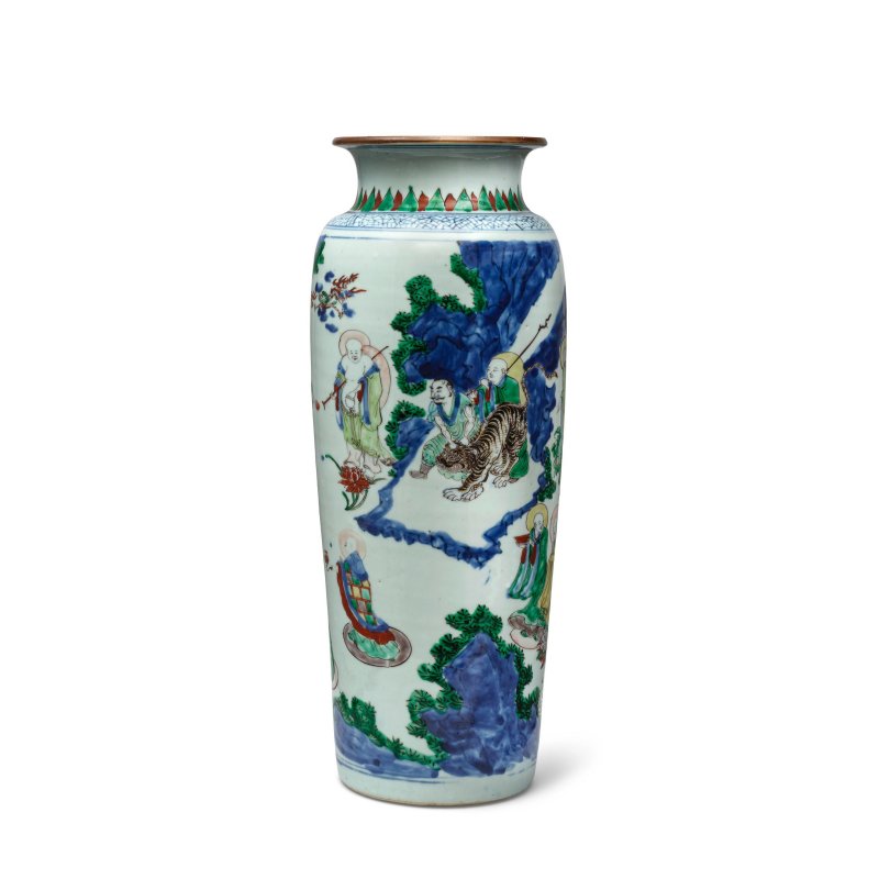 清順治 五彩十八羅漢圖象腿瓶 | A RARE WUCAI 'EIGHTEEN LUOHANS' 'ELEPHANT-LEG' VASE