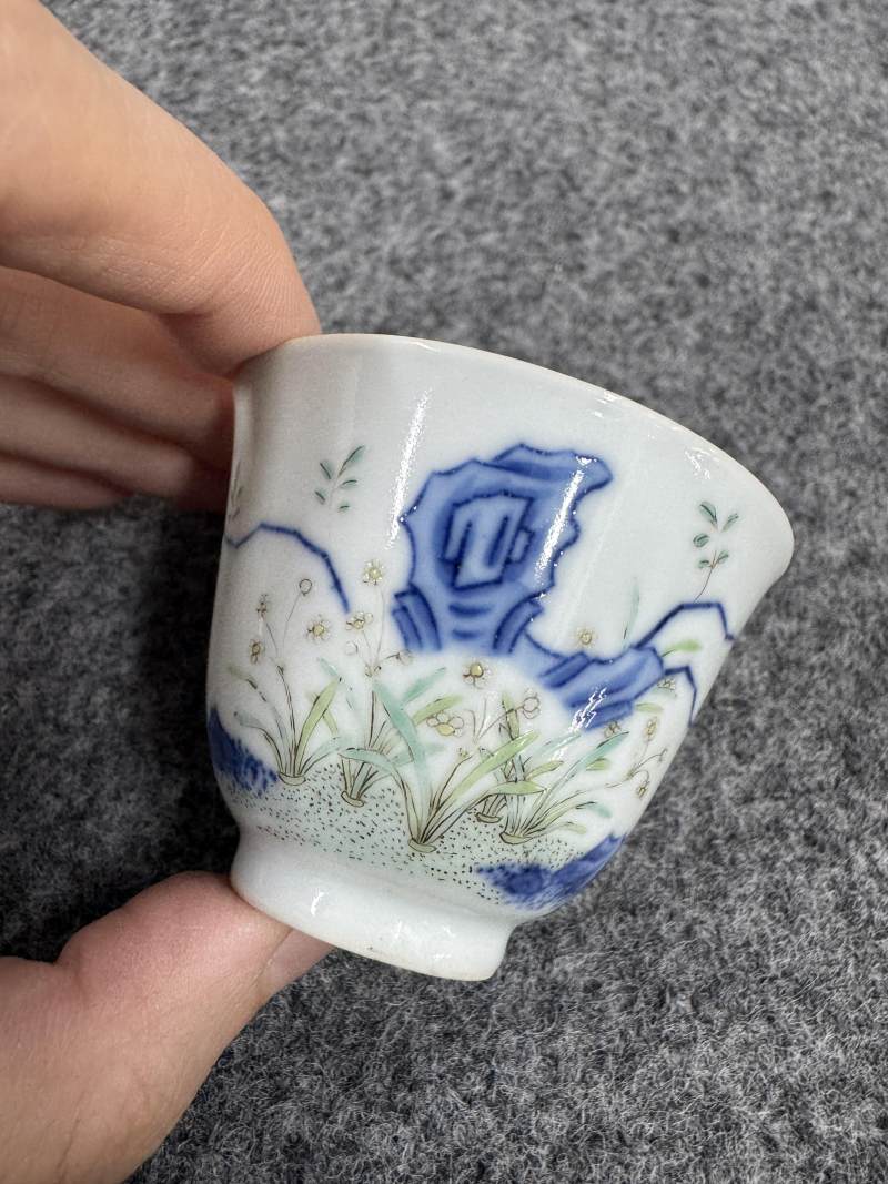 清乾隆 五彩水仙花花神杯 - 图4