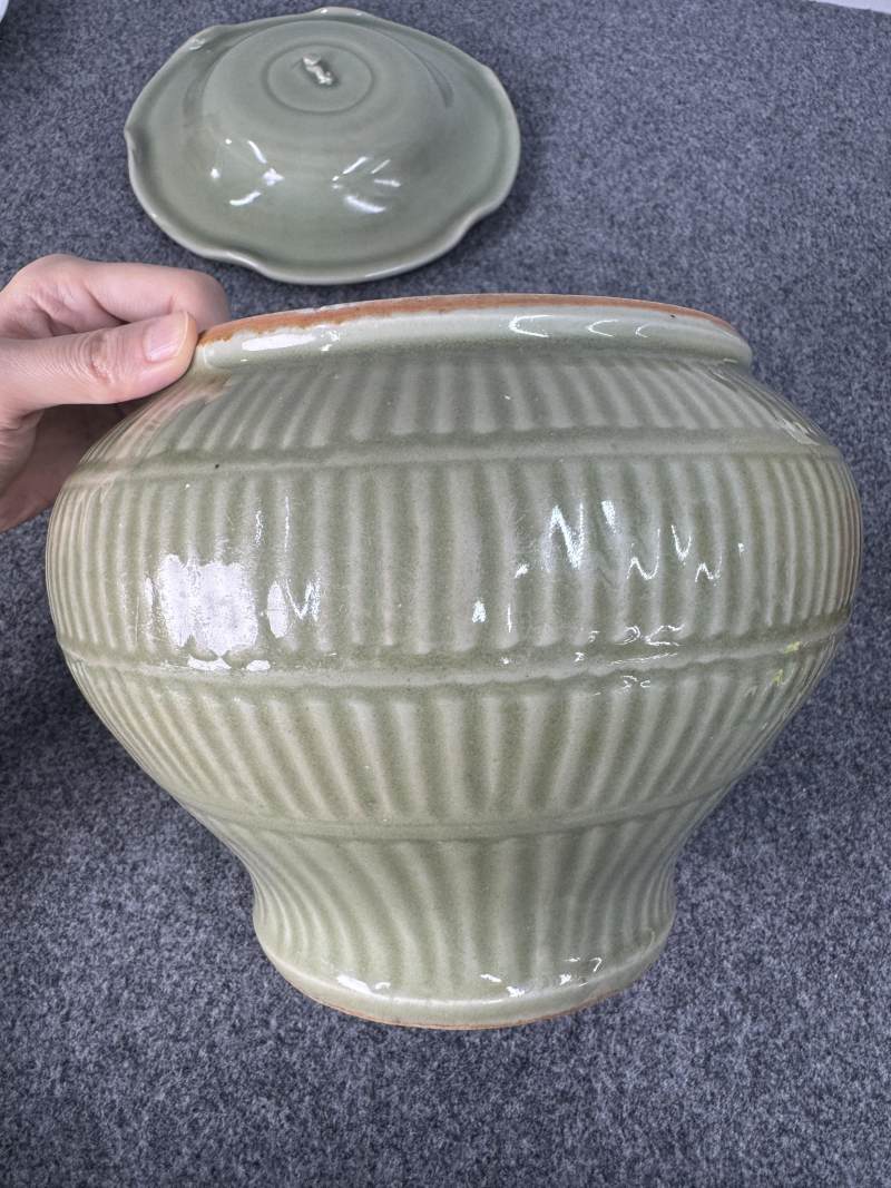 元 龍泉窯青釉蓋罐 - 图8