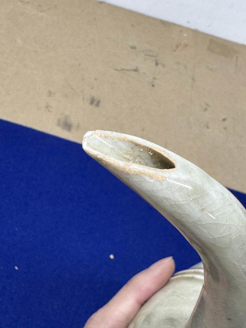 金村窯青釉陰刻水波紋執壺 - 图9
