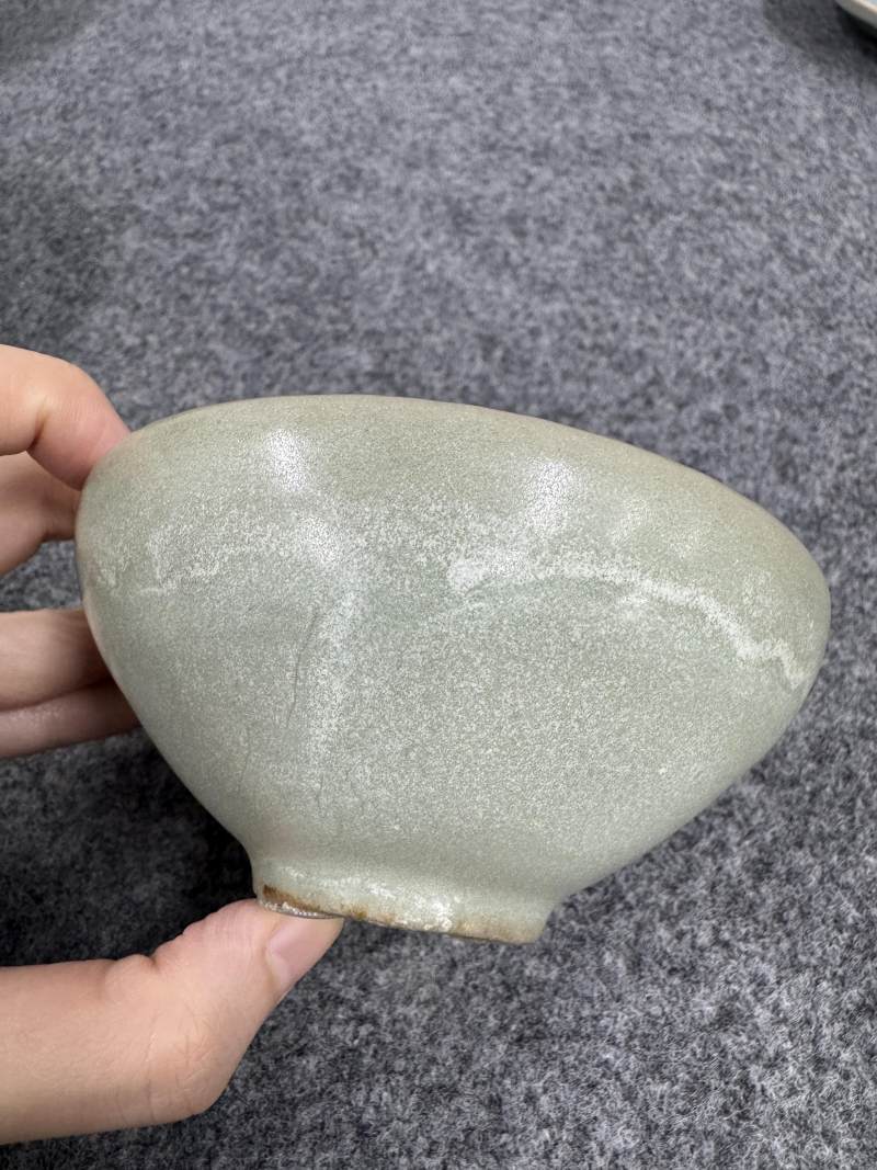耀州窯青釉模印龜紋茶碗 - 图5